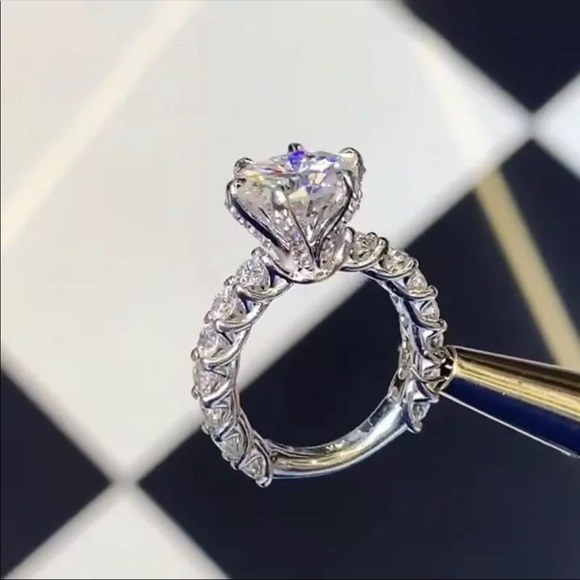 New Women’s925 Sterling Silver Diamond Bridal Ring - Picture 5 of 6